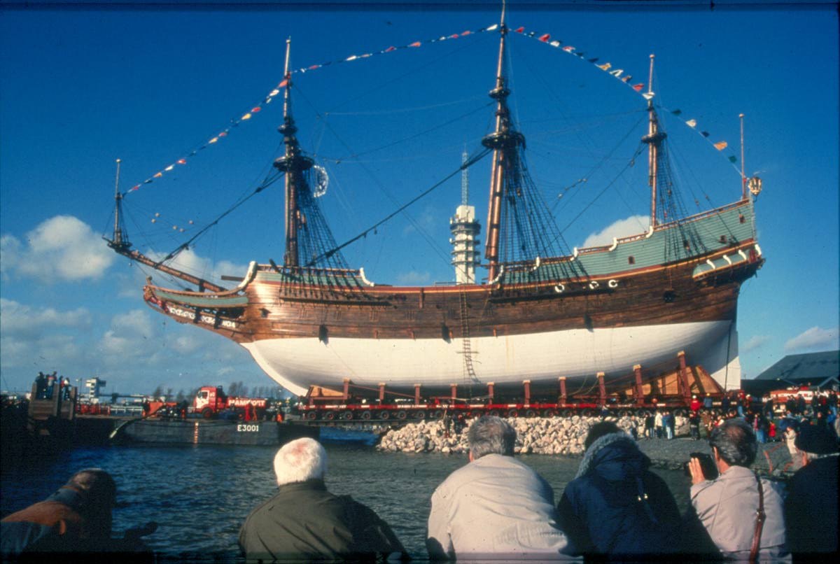 17th-century ship reconstruction Batavia to be brought ashore after 30 years for preservation work