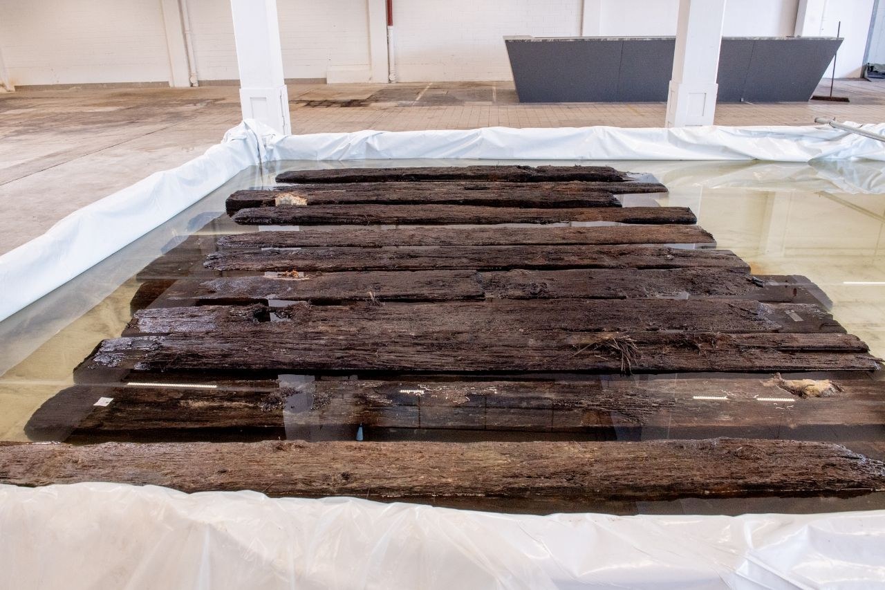 2,400-year-old Iron Age timber structure found beside Germany’s Main River