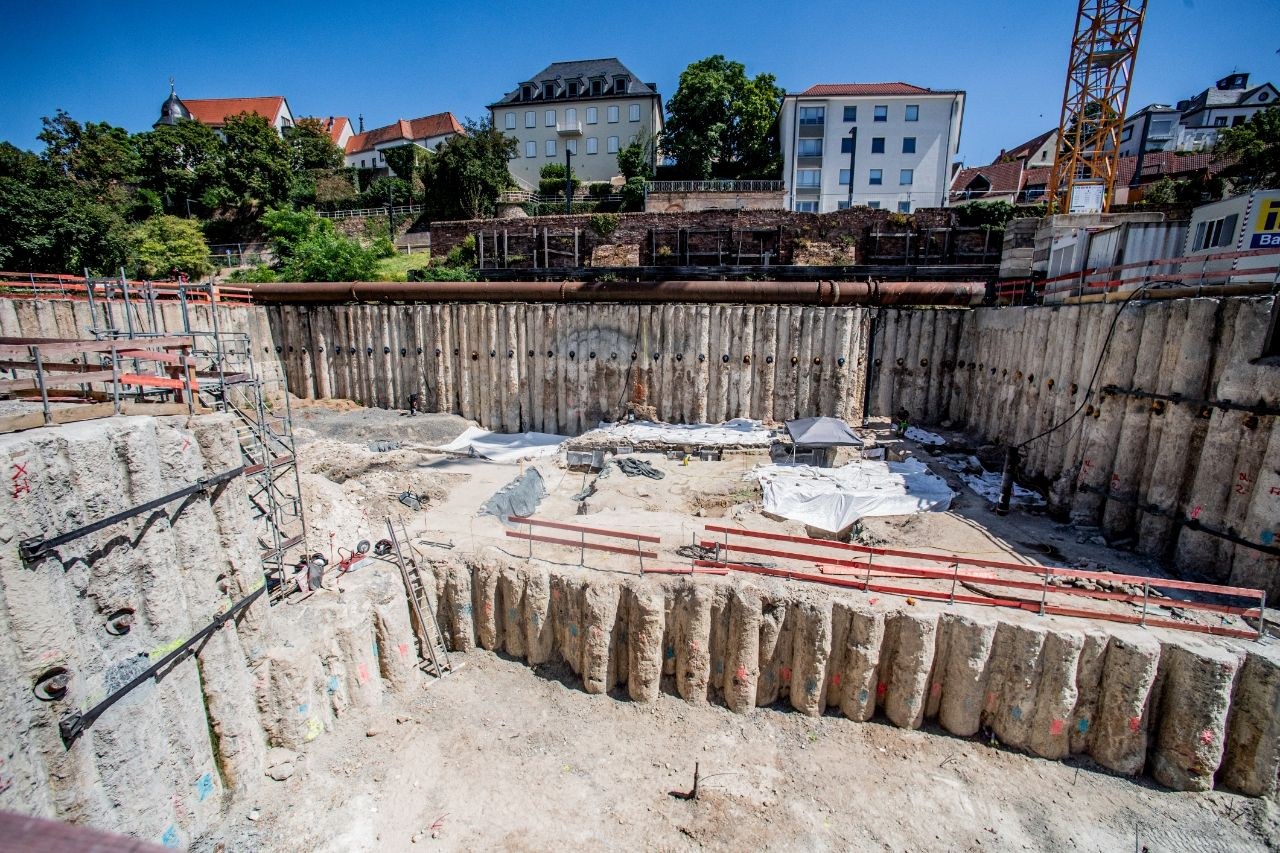2,400-year-old Iron Age timber structure found beside Germany’s Main River