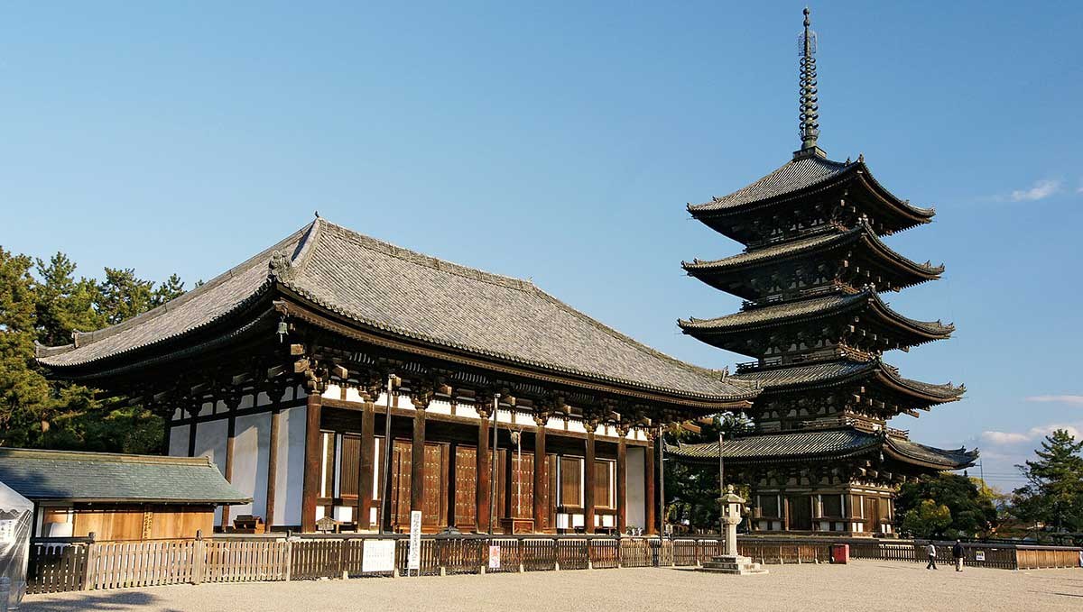 temple pagoda kofukuji