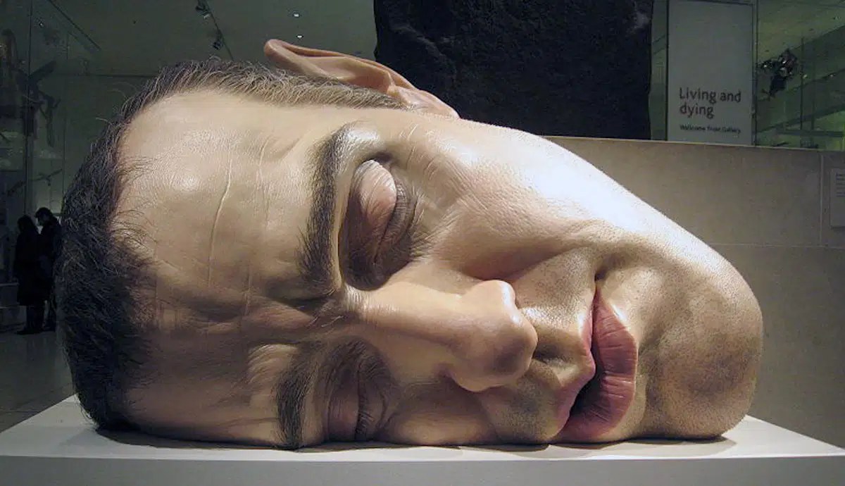 Hyperrealism, the Art Movement That Subverts Reality