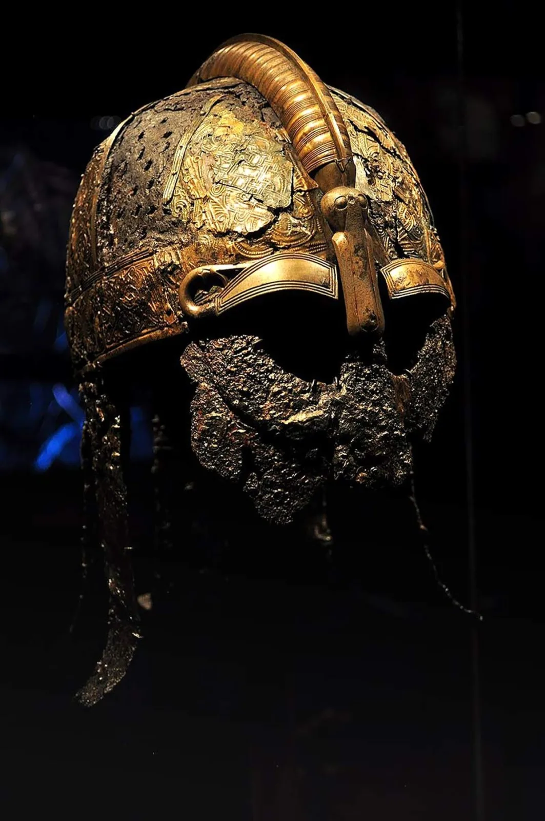 helmet valsgarde grave5