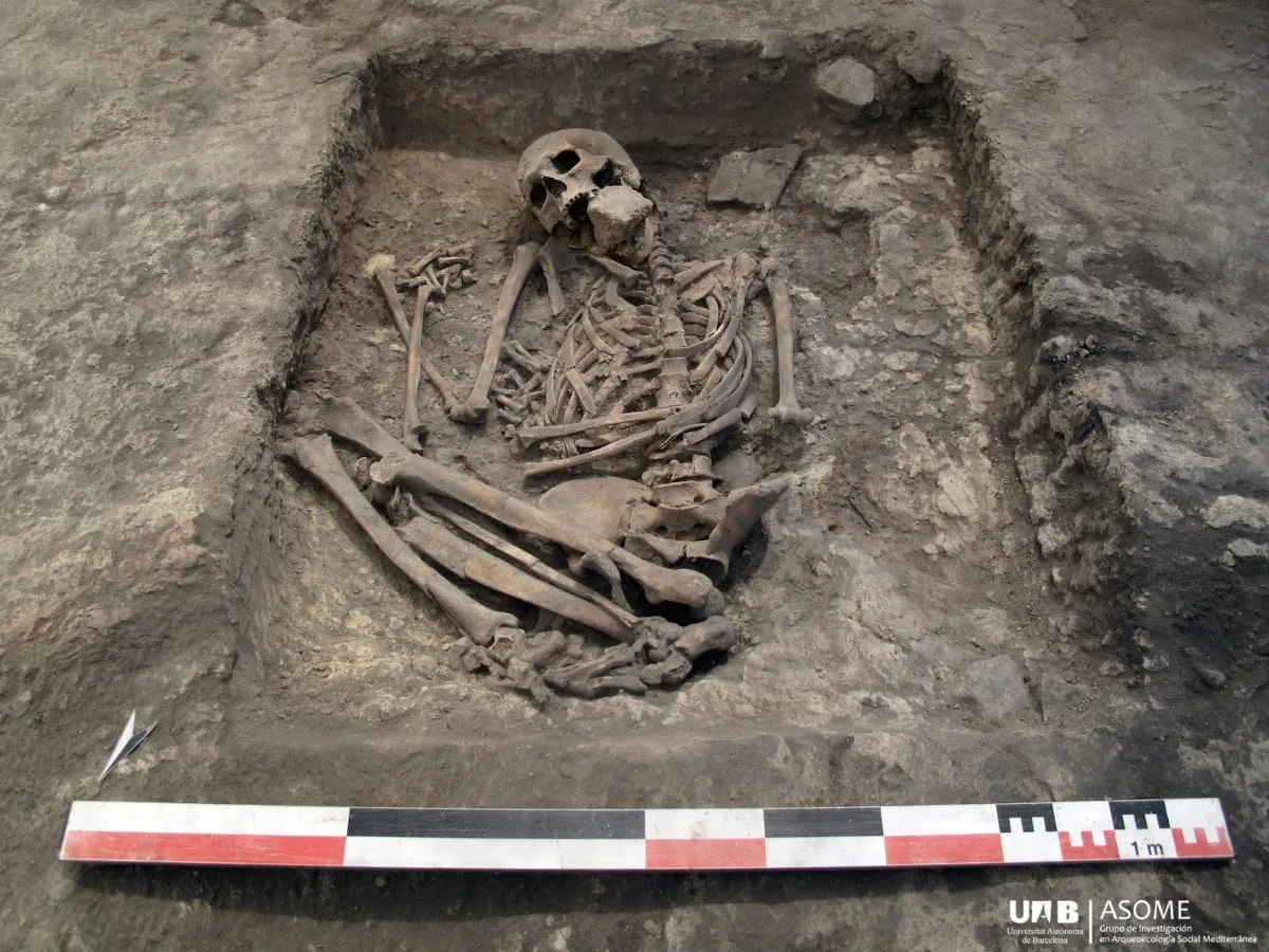Bronze Age man buried under a hearth in Spain may have been part of a magical ritual
