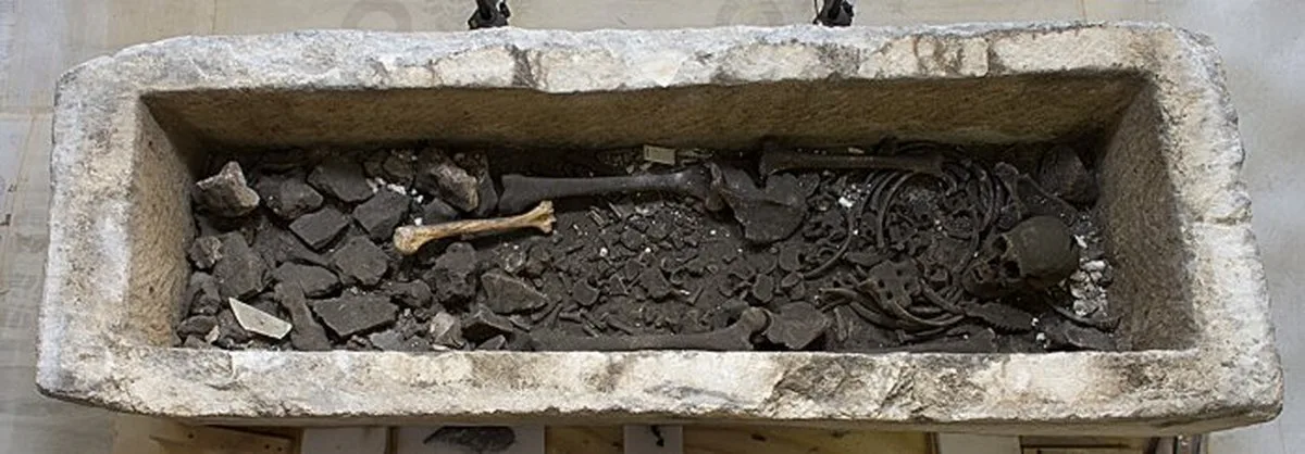 Mysterious Skeleton Found In Roman Sarcophagus At Westminster Abbey Finally Identified